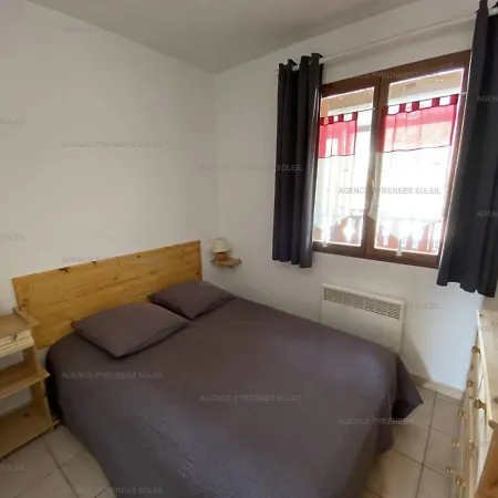 T2 Avec Balcon, Parking A 50m Des Commerces - Fr-1-295-156